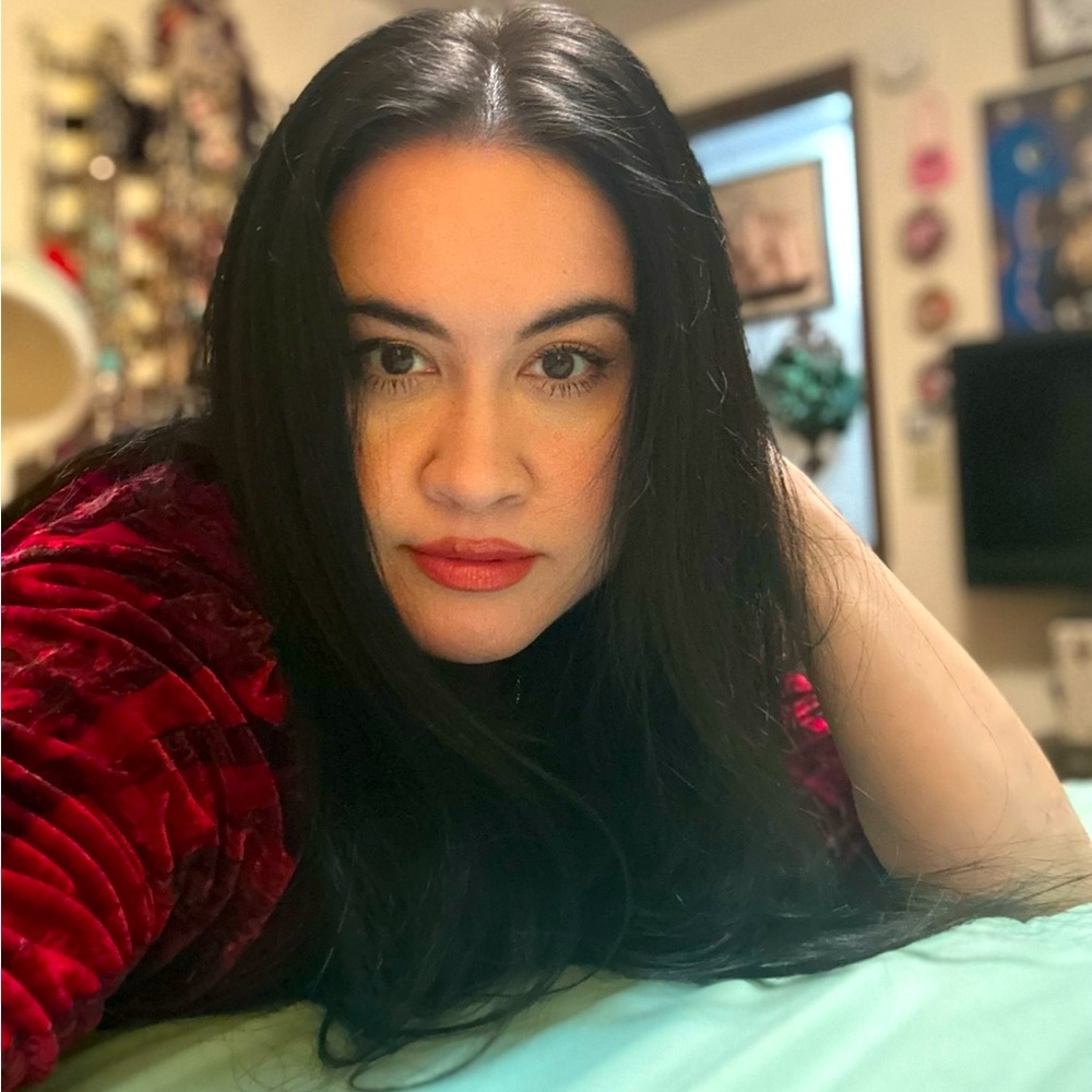 Meet your Posher, Joy